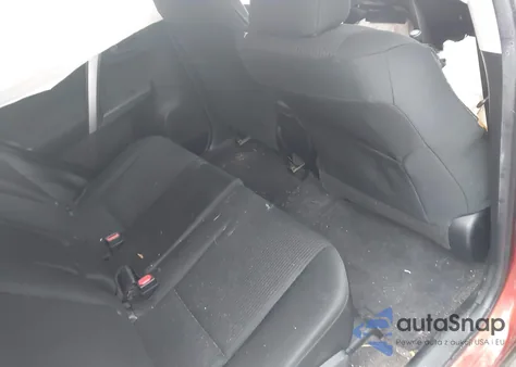 2016 Toyota Rav4 Le z USA, uszkodzony, nr VIN JTMBFREV0GJ094353